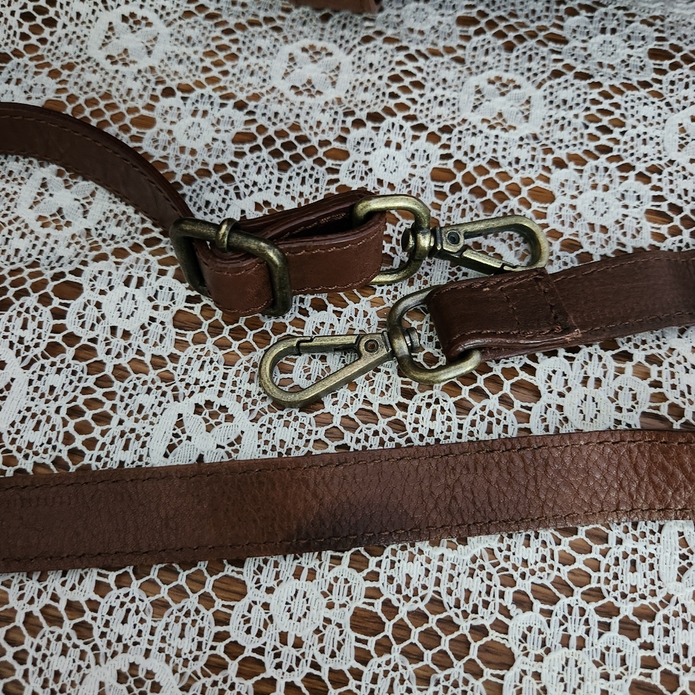 Rehard Italy Brown Leather Crossbody with Basket Weave Flap - Picture 16 of 16